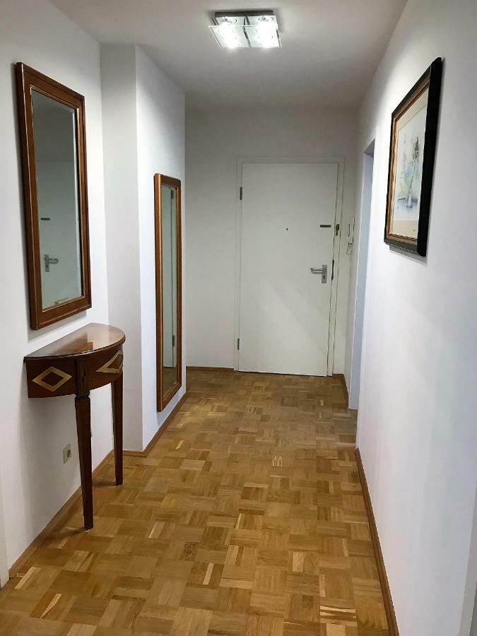 Dream Station - Apartment In Zentrum Sued Leipzig Eksteriør billede